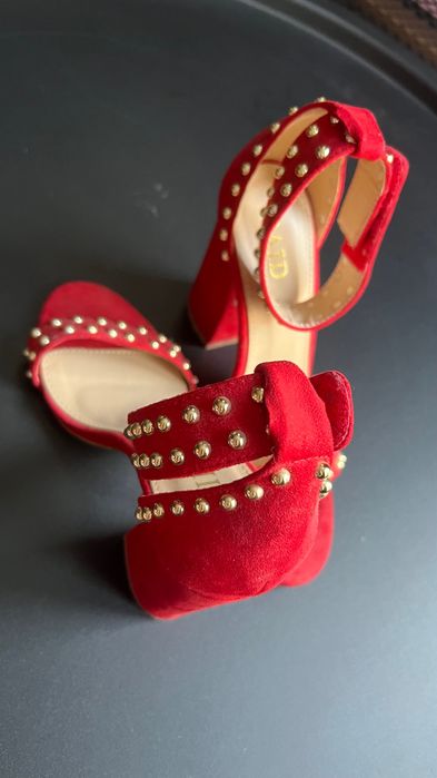 Дамски Сандали, чисто нови