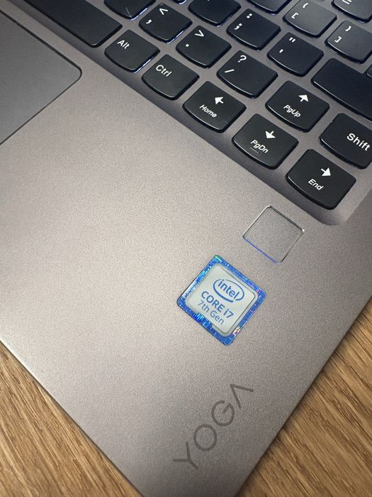 Лаптоп Lenovo Yoga 910 + Yoga mouse - премиум ултрабук, алуминиев