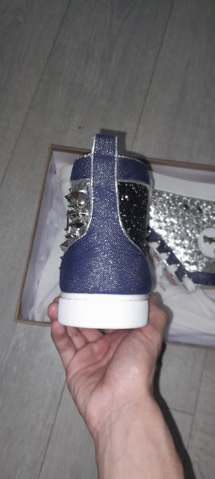 Vând Ghete Christian Louboutin