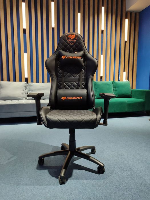 Спортивное кресло, кресло для геймеров, игровое кресло со склада.