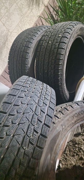 Yokohama комплект зимних шин