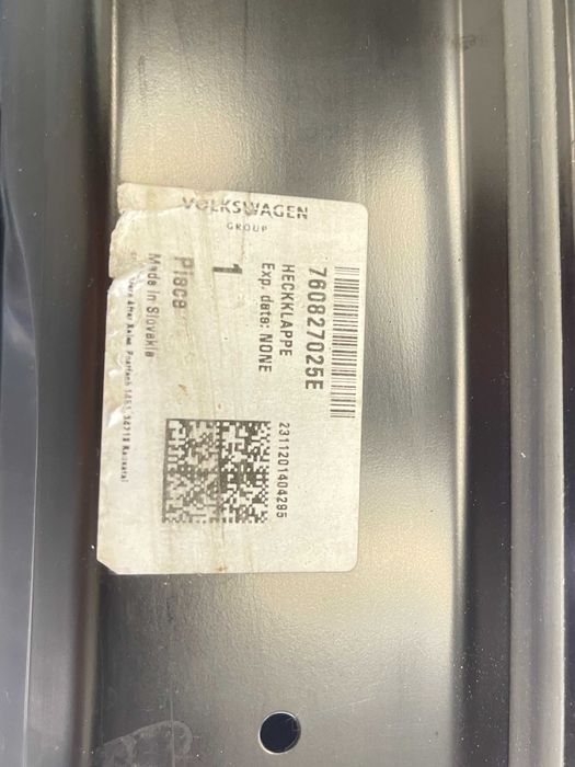 VW Touareg 2019 заден капак - нов оригинален