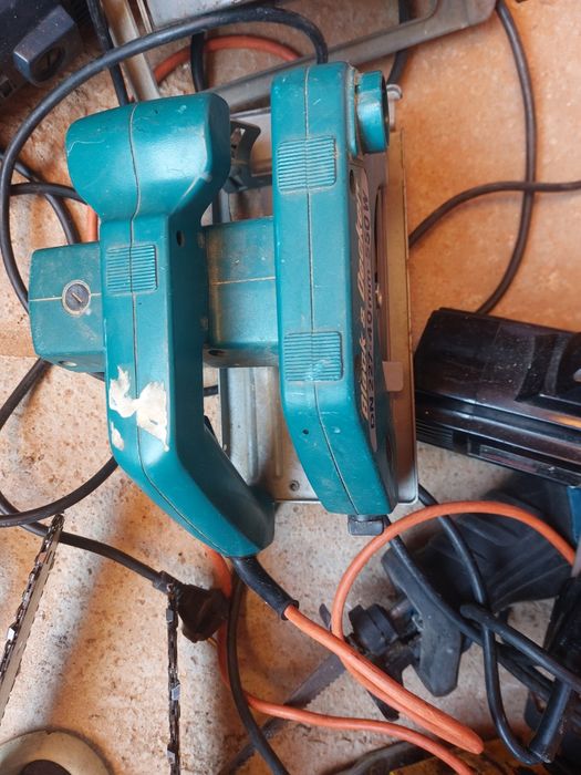 Circular.                  .