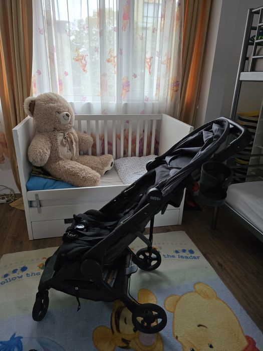 количкa Ergobaby metro + , зимно чувалче,поставка за чаша