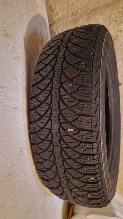 Зимни гуми 175/65R14