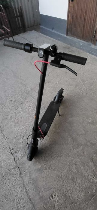 Продам самокат Xiaomi