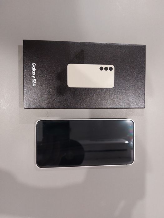 Samsung galaxy s 24