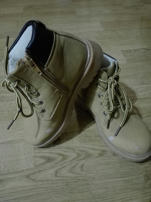 Детски боти номер 32