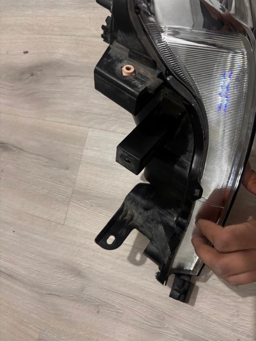 Фара на прадо 150