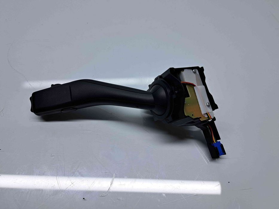 Maneta stergator  Volkswagen Touran (1T1, 1T2) [Fabr 2003-2010] 1K095