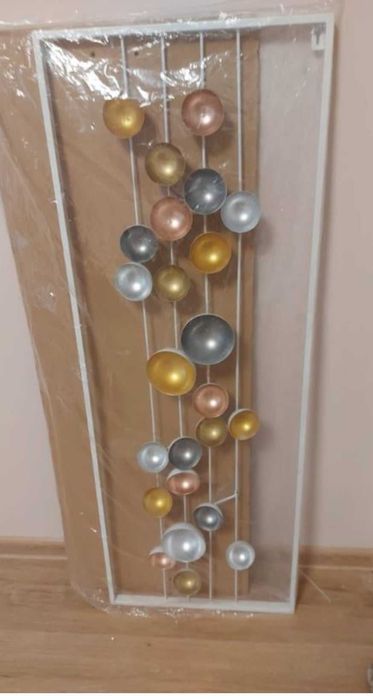 Метално пано за стена