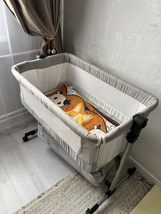 Детская кровать манеж