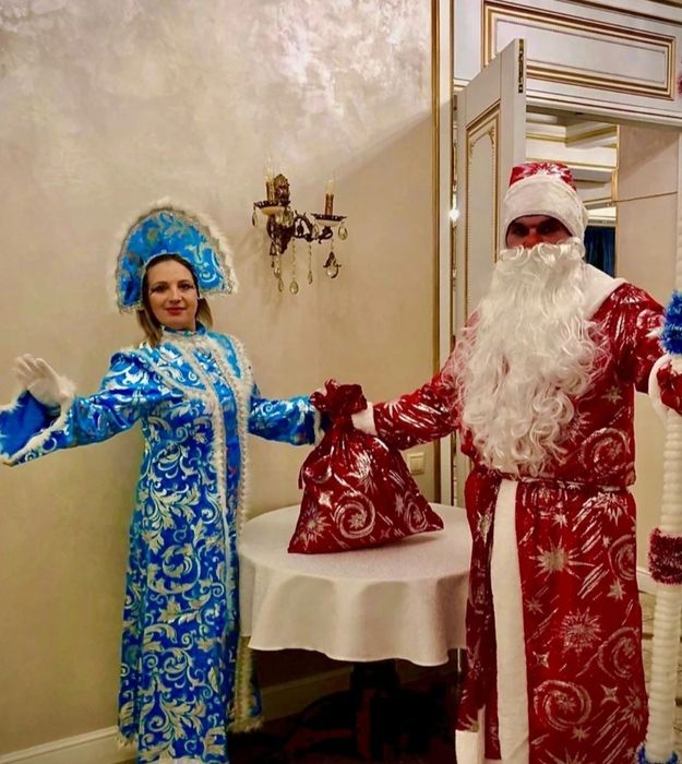 Костюмы в аренду Деда мороза и Снегурочки