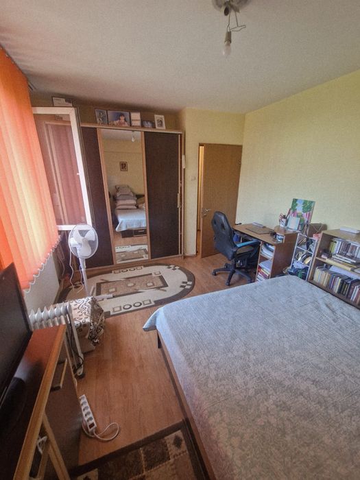Vând apartament 2 camere Dr.Taberei