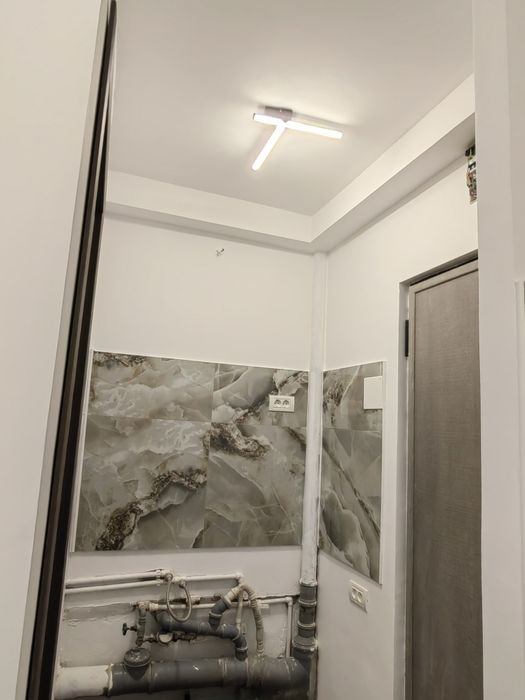 Vând garsoniera strada Fratiei