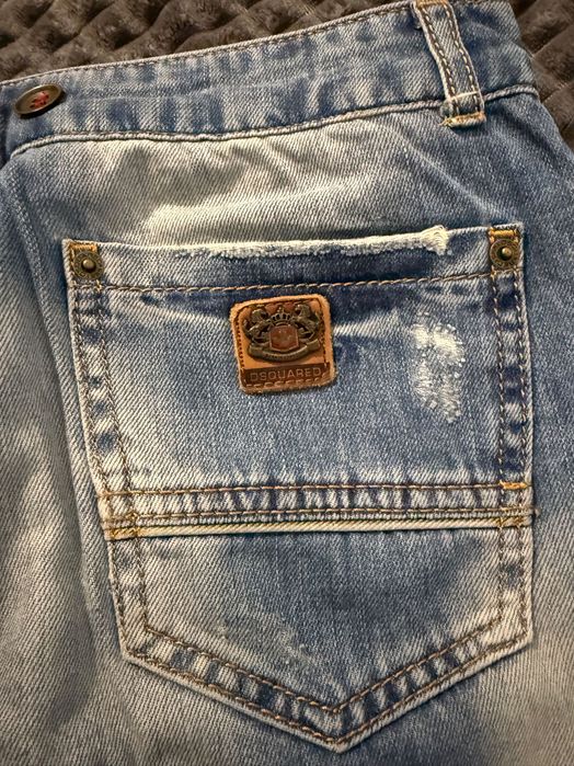 Дънки дамски DSQUARED