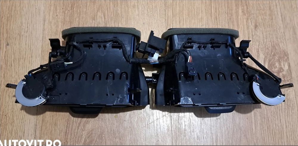 Grila gura ventilatie centrala fata plansa bord bmw G11 G12