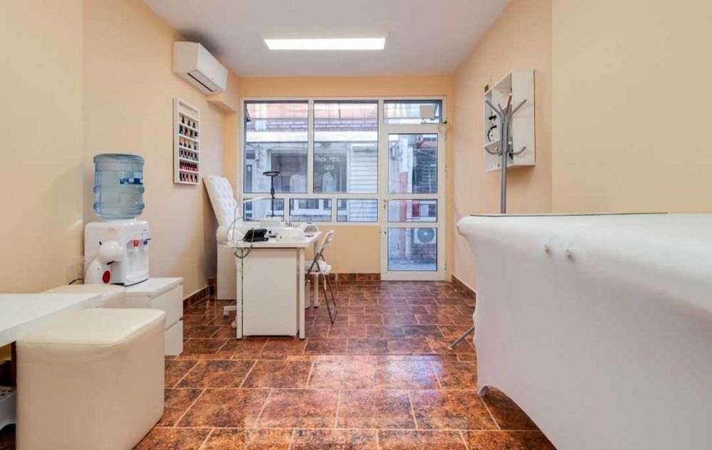 Оборудване за салон