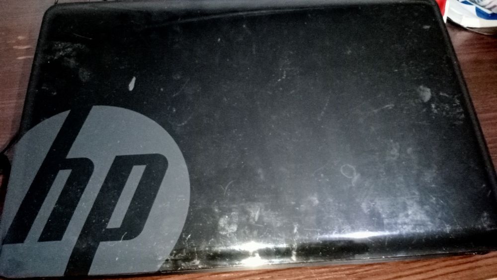 HP ноутбук продам срочно