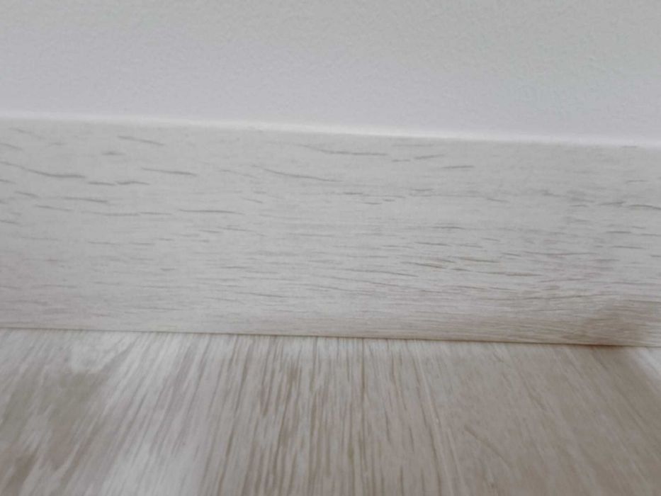 Plinta MDF EGGER (gri)