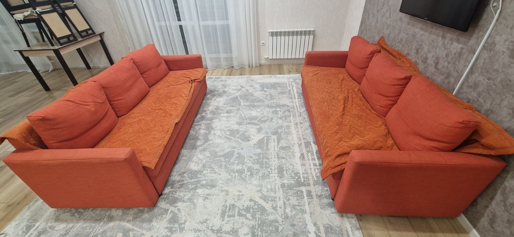 Диван Икеа в хорошем состоянии
