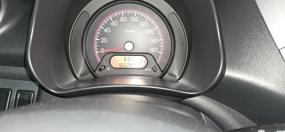 Suzuki Alto benzină 2013