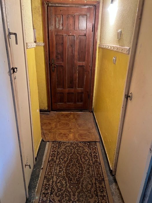 Garsoniera bl. G4 vedere la parc