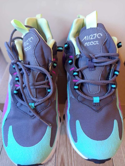 Дамски маратонки Nike Air Max 270 React