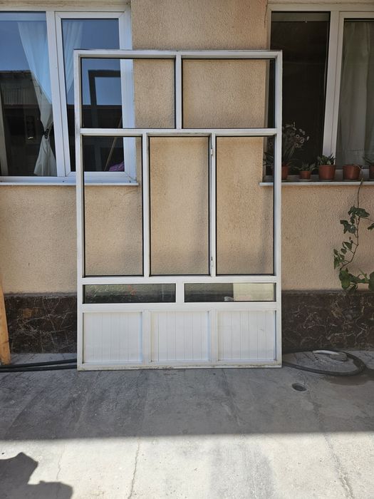 Витраж РОМ АКФА (Олмалиқда)