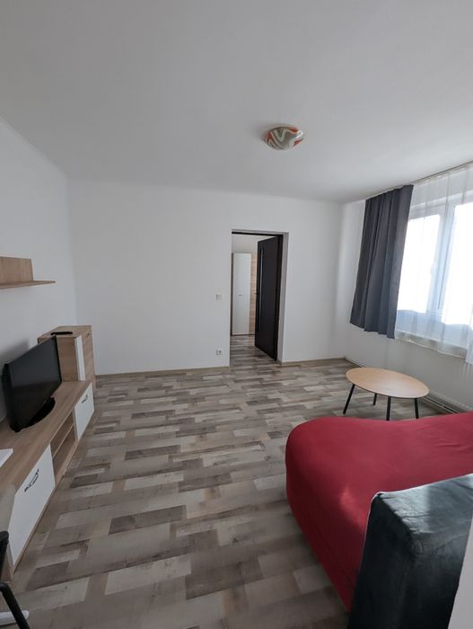 Inchiriez apartament 2 camere pe Aleea Constructorilor