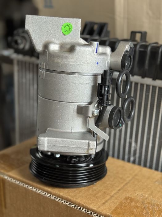 Kompressor Konditsioner Onix Tracker Malibu GM Cobalt Malibu Kaptiva