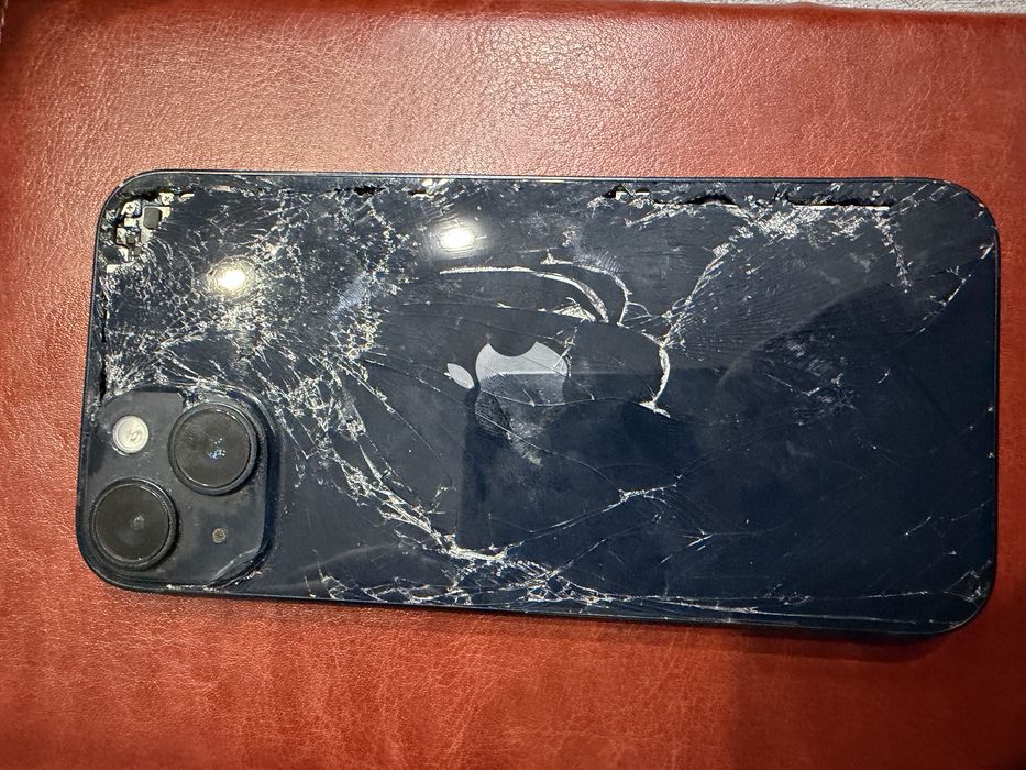 Продам iphone 14 128gb