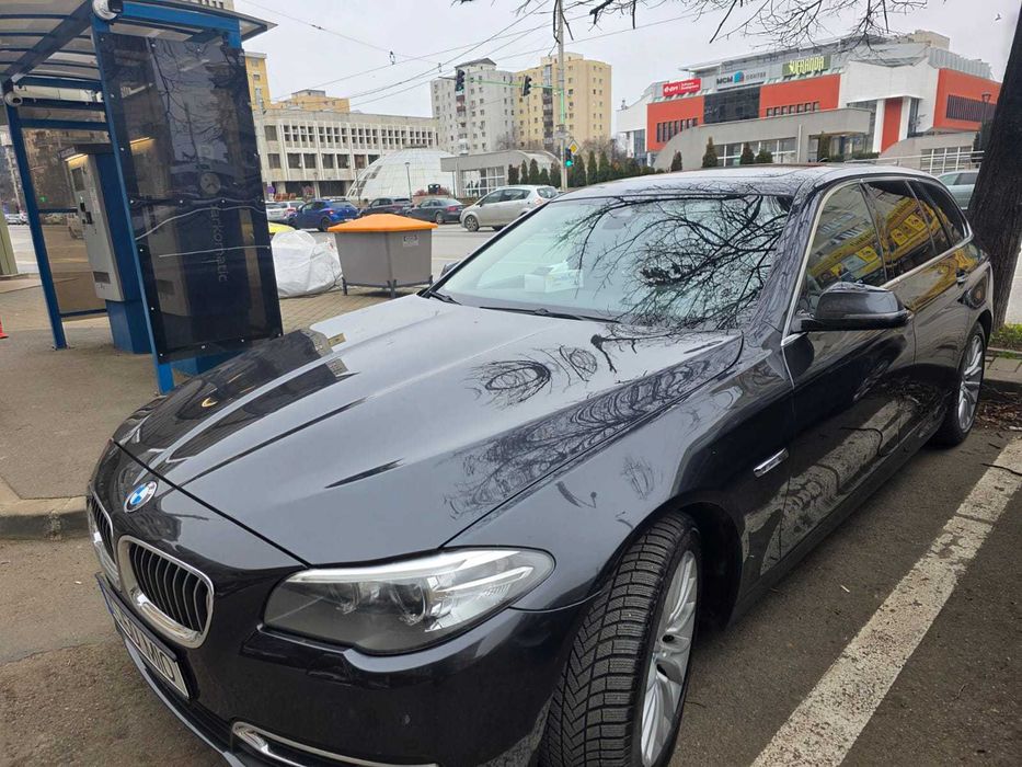 BMW Seria 5 Luxury | 530D xDrive | 4x4 | automata | inmatriculat ro