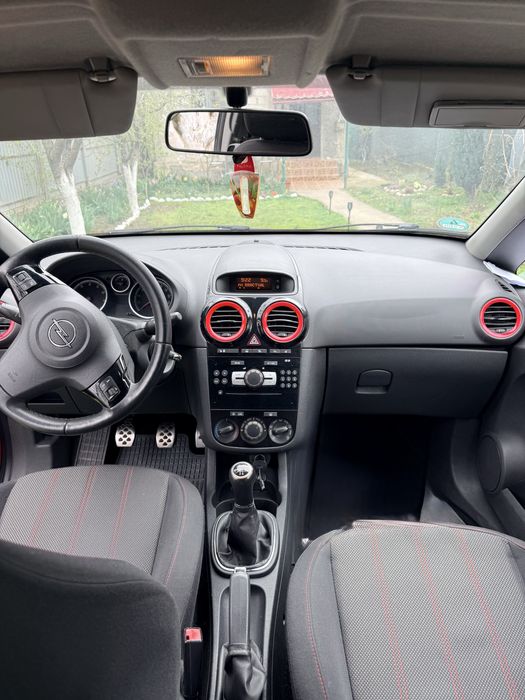 Vand Opel Corsa- Editie limitata