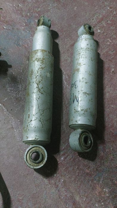 Амортизатор  задний