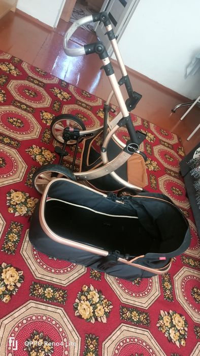 Коляска трансформер.