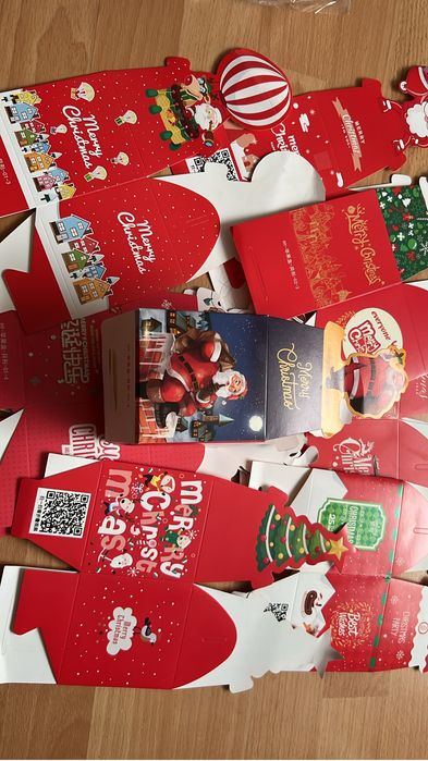 Дед морозы и мешки подарочные