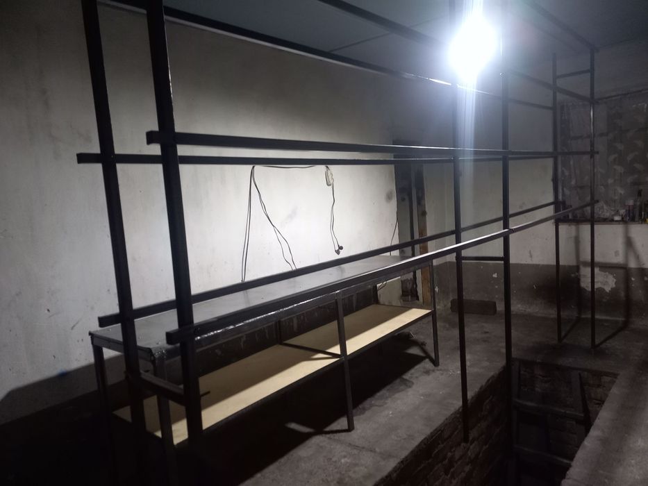 Устахона ва Гараж учун Мустаҳкам Темир Стеллаж Сотилади!