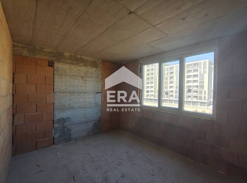 Продава се Тристаен апартамент в Варна, Владислав Варненчик - 111 кв.м за 1217 €/кв.м - Снимка #6