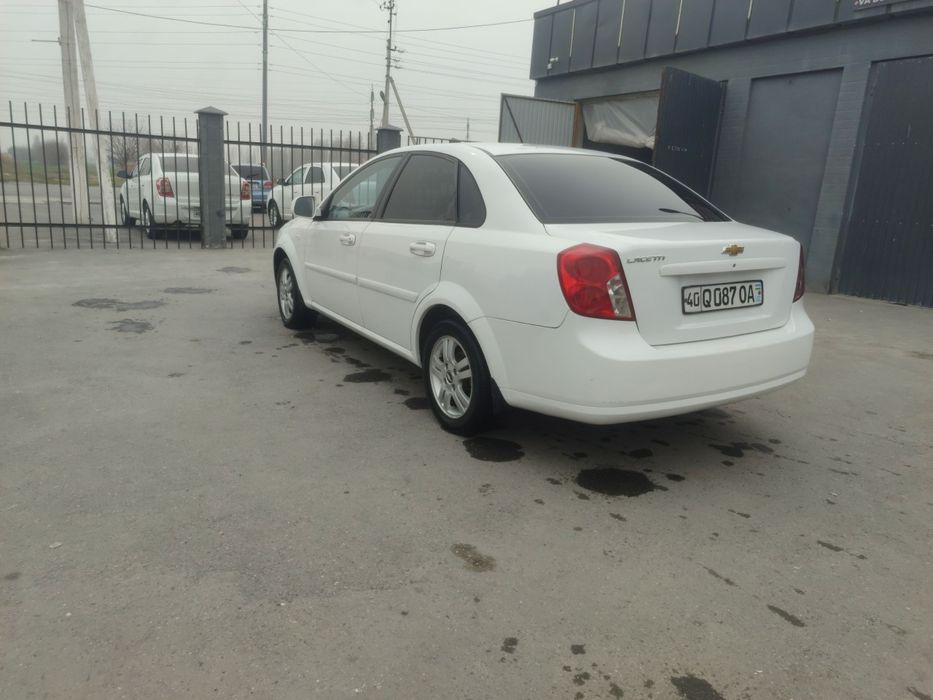 Lacetti Avtomat 2009yil 1.8 mator Kraska bor Pollik-chehol
4ta yumshoq