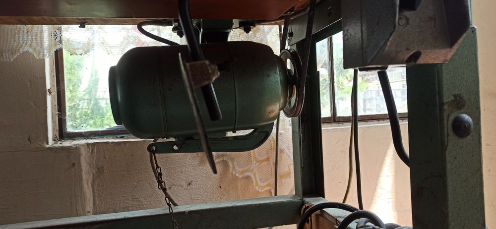 Професионална шевна машина ,немска textima