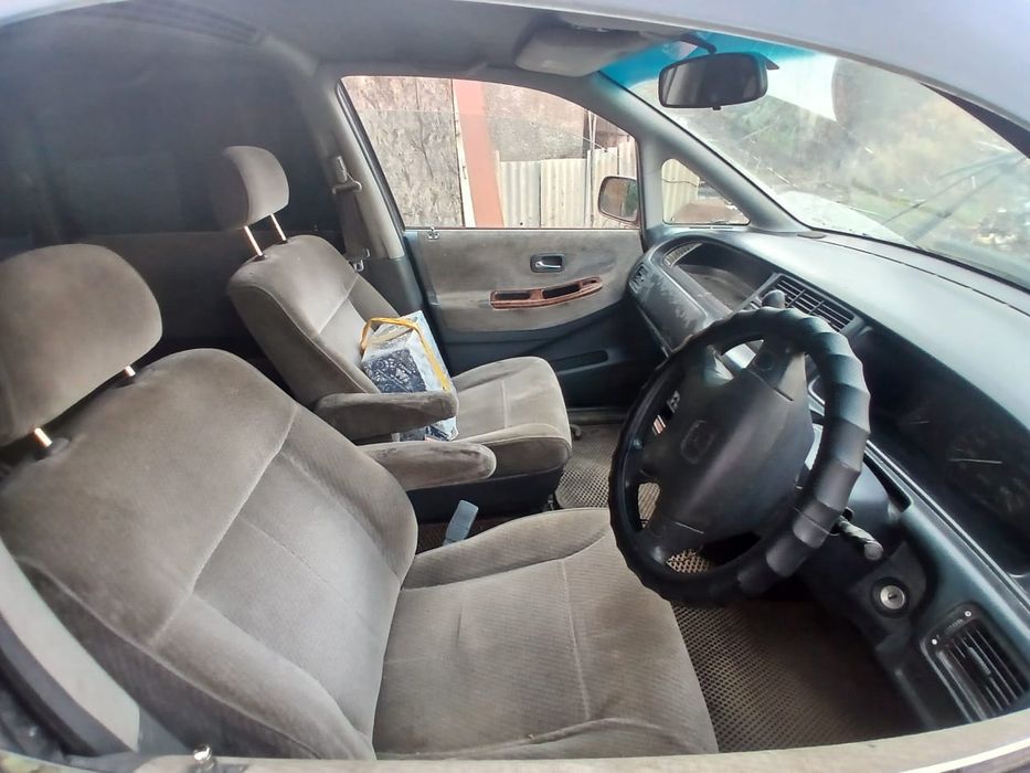 Авто Адиссей 1995гв