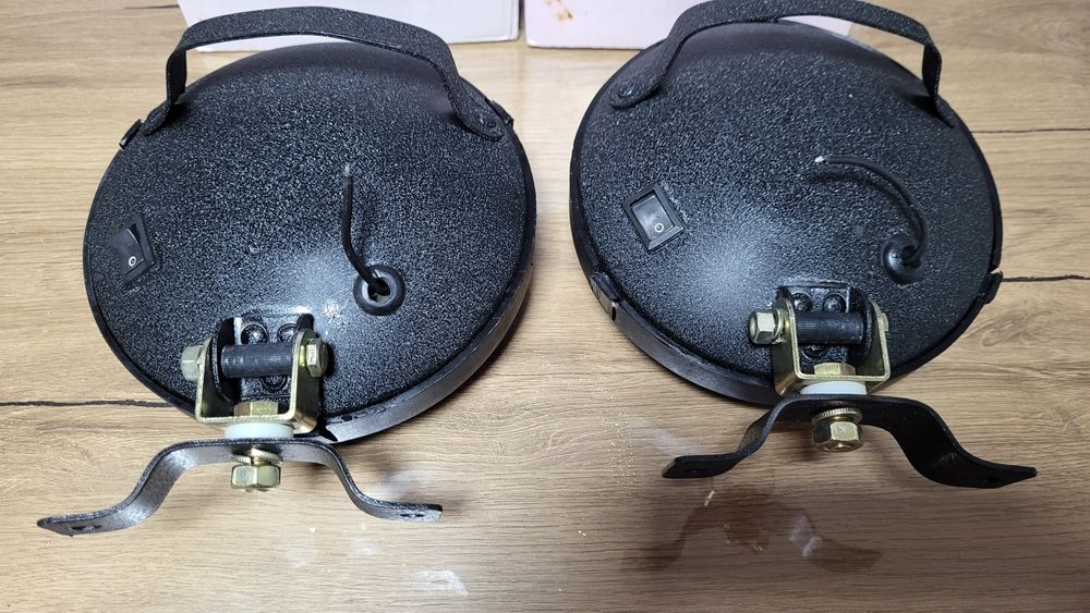 Set 2 x proiectoare bec H3 auto/barca/atv noi