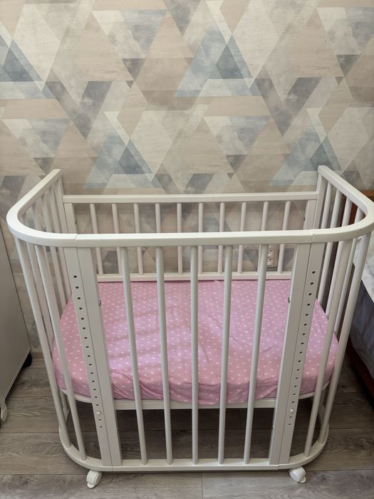 Продаю кроватку детскую