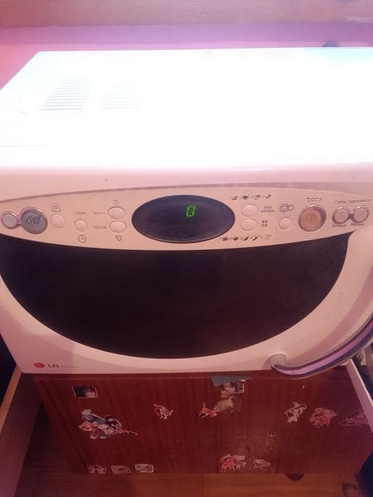 Микроволновая печь