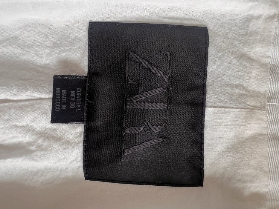 Продам куртку -ветровку ZARA