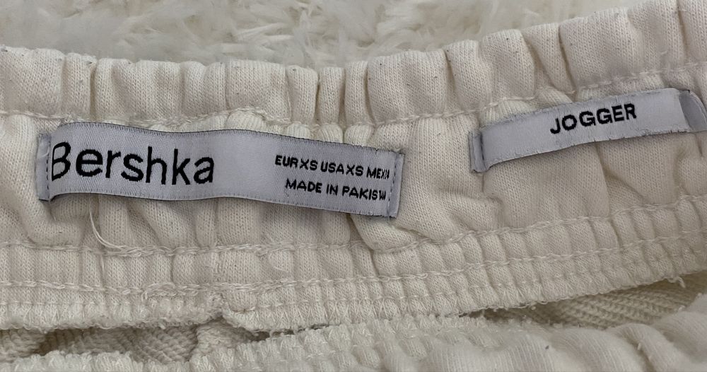 Pantaloni de treining dama