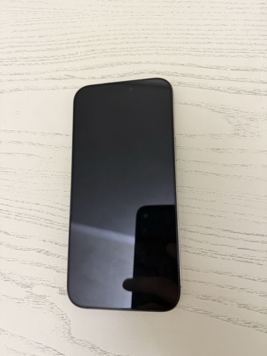 Продам Iphone 16 pro max 256gb