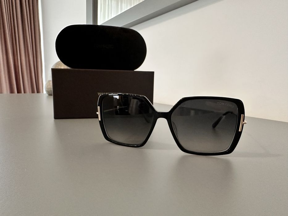 Ochelari de soare femei Tom Ford FT1039 05D Joanna