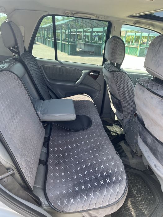 Мерседес ML320 в отличном состояний